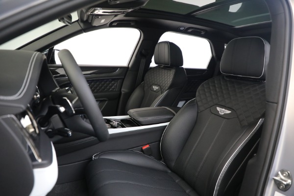 New 2025 Bentley Bentayga S Black Edition for sale $264,900 at Bugatti of Greenwich in Greenwich CT 06830 17