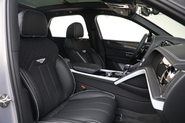 New 2025 Bentley Bentayga S Black Edition for sale $264,900 at Bugatti of Greenwich in Greenwich CT 06830 25