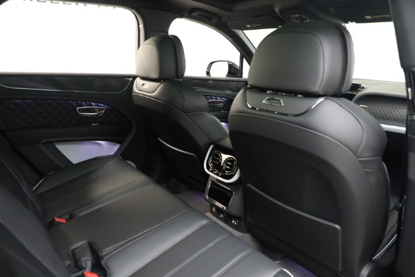 New 2025 Bentley Bentayga S Black Edition for sale $264,900 at Bugatti of Greenwich in Greenwich CT 06830 26