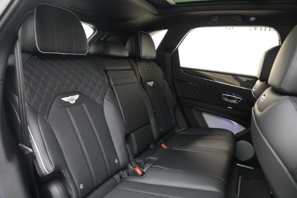 New 2025 Bentley Bentayga S Black Edition for sale $264,900 at Bugatti of Greenwich in Greenwich CT 06830 28