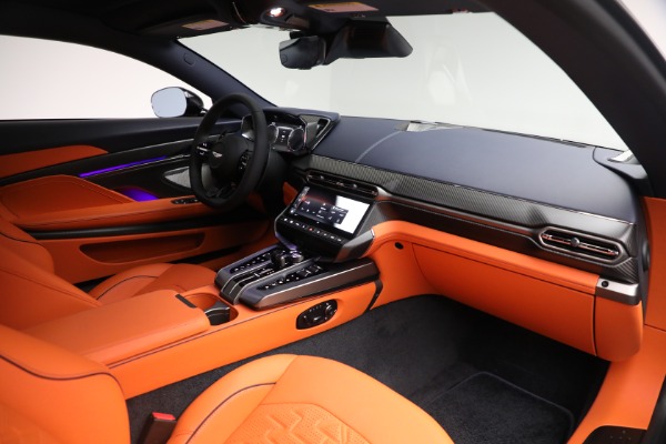 New 2025 Aston Martin Vanquish for sale $532,200 at Bugatti of Greenwich in Greenwich CT 06830 19
