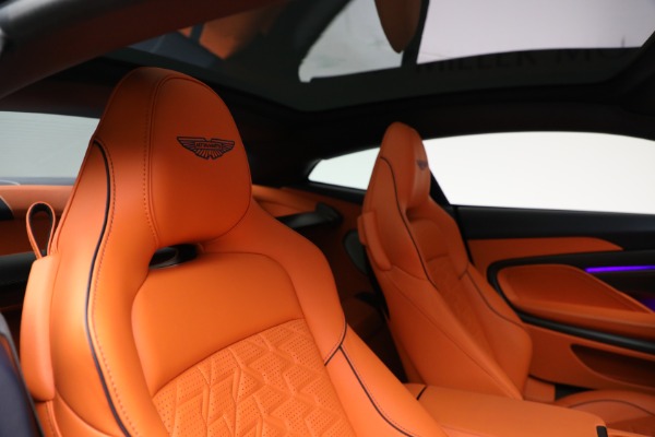 Used 2025 Aston Martin Vanquish for sale $431,900 at Bugatti of Greenwich in Greenwich CT 06830 21