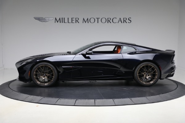 New 2025 Aston Martin Vanquish for sale $532,200 at Bugatti of Greenwich in Greenwich CT 06830 3