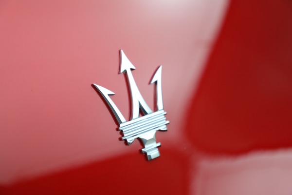 Used 2024 Maserati MC20 Cielo for sale $239,900 at Bugatti of Greenwich in Greenwich CT 06830 26