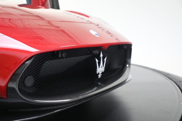 Used 2024 Maserati MC20 Cielo for sale $239,900 at Bugatti of Greenwich in Greenwich CT 06830 28