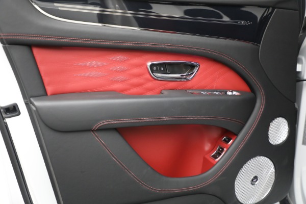 Used 2025 Bentley Bentayga EWB Azure V8 for sale $259,900 at Bugatti of Greenwich in Greenwich CT 06830 14