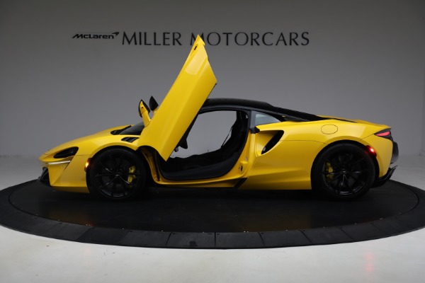 Used 2024 McLaren Artura for sale $193,900 at Bugatti of Greenwich in Greenwich CT 06830 15