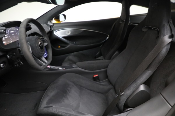 Used 2024 McLaren Artura for sale $193,900 at Bugatti of Greenwich in Greenwich CT 06830 22