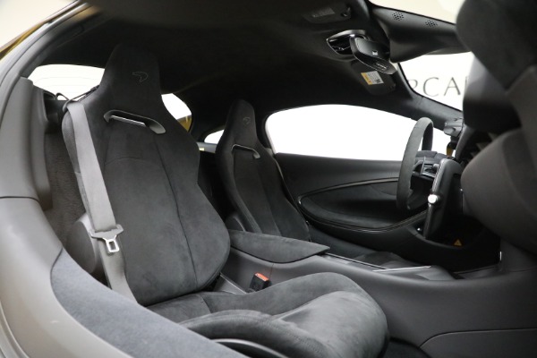 Used 2024 McLaren Artura for sale $193,900 at Bugatti of Greenwich in Greenwich CT 06830 24