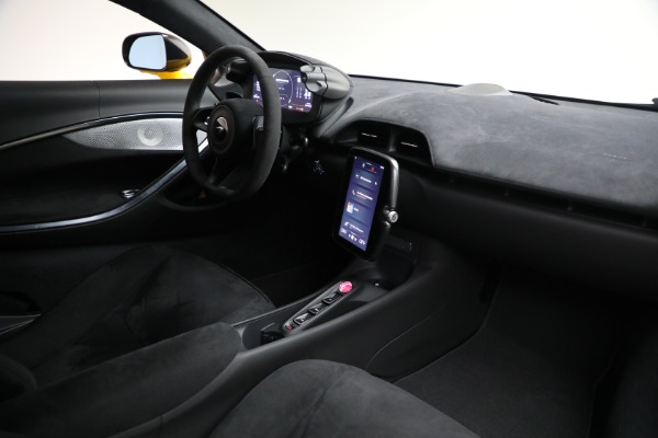 Used 2024 McLaren Artura for sale $193,900 at Bugatti of Greenwich in Greenwich CT 06830 26