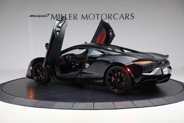 Used 2024 McLaren Artura TechLux for sale $196,900 at Bugatti of Greenwich in Greenwich CT 06830 16