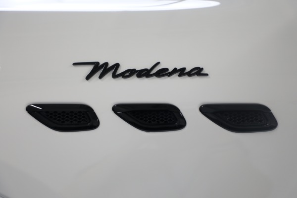 Used 2025 Maserati Grecale Modena for sale $61,116 at Bugatti of Greenwich in Greenwich CT 06830 23