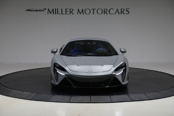 Used 2023 McLaren Artura for sale $184,900 at Bugatti of Greenwich in Greenwich CT 06830 12