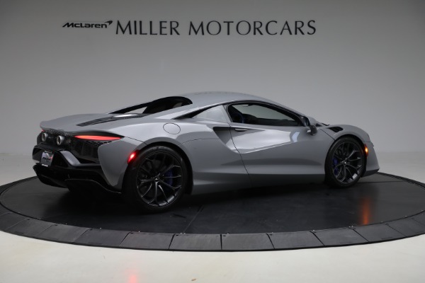 Used 2023 McLaren Artura for sale $184,900 at Bugatti of Greenwich in Greenwich CT 06830 8