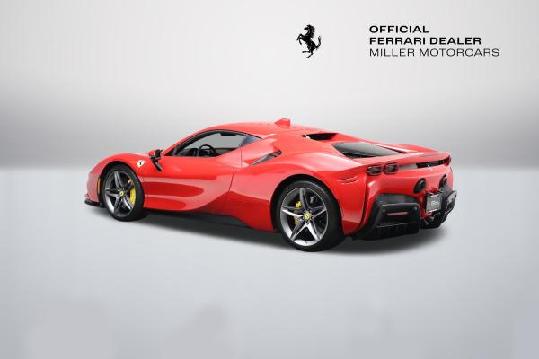 Used 2022 Ferrari SF90 Stradale for sale $437,900 at Bugatti of Greenwich in Greenwich CT 06830 5