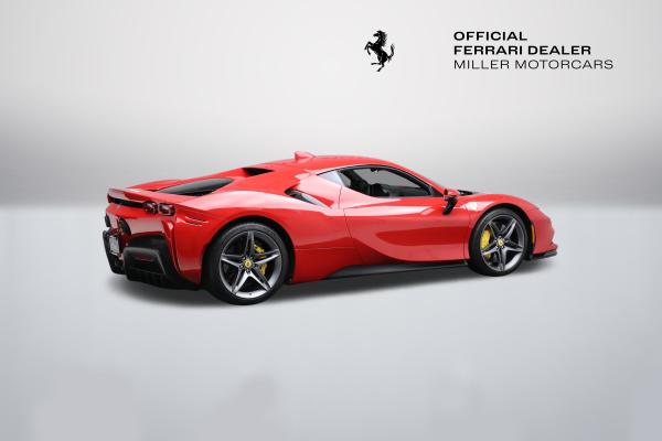 Used 2022 Ferrari SF90 Stradale for sale $437,900 at Bugatti of Greenwich in Greenwich CT 06830 9