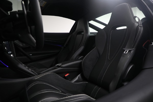 Used 2026 McLaren 750S TechLux for sale $379,900 at Bugatti of Greenwich in Greenwich CT 06830 16