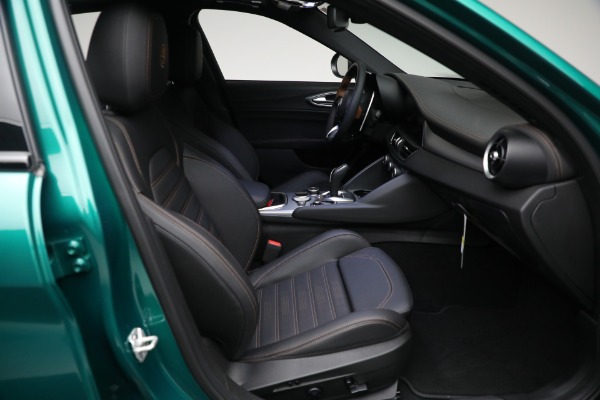 New 2025 Alfa Romeo Giulia Intensa for sale Sold at Bugatti of Greenwich in Greenwich CT 06830 15