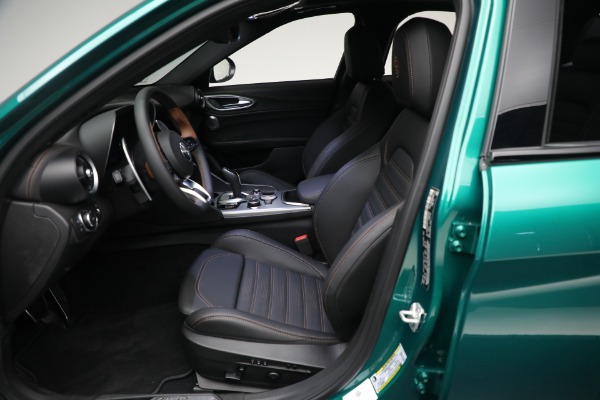 New 2025 Alfa Romeo Giulia Intensa for sale Sold at Bugatti of Greenwich in Greenwich CT 06830 16