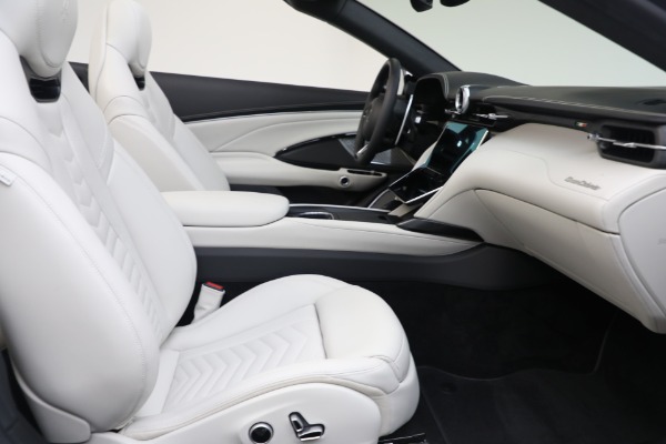 New 2026 Maserati GranCabrio Modena for sale $165,455 at Bugatti of Greenwich in Greenwich CT 06830 22