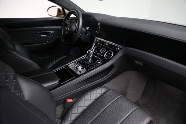 Used 2022 Bentley Continental GT V8 for sale $159,900 at Bugatti of Greenwich in Greenwich CT 06830 27