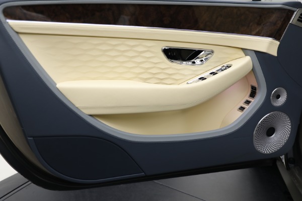 New 2026 Bentley Continental GTC Mulliner for sale $446,155 at Bugatti of Greenwich in Greenwich CT 06830 21