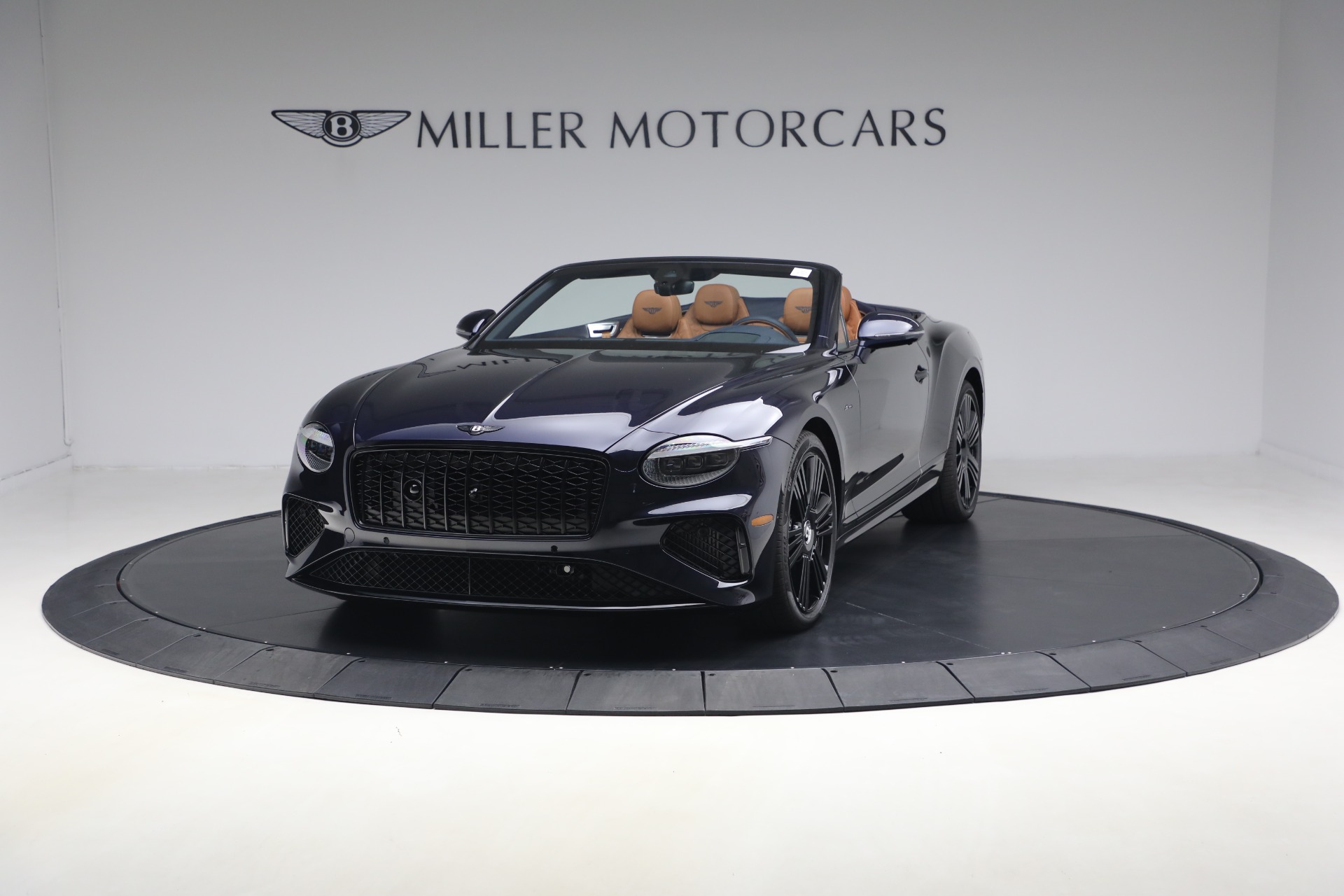 New 2026 Bentley Continental GTC Azure for sale $383,485 at Bugatti of Greenwich in Greenwich CT 06830 1