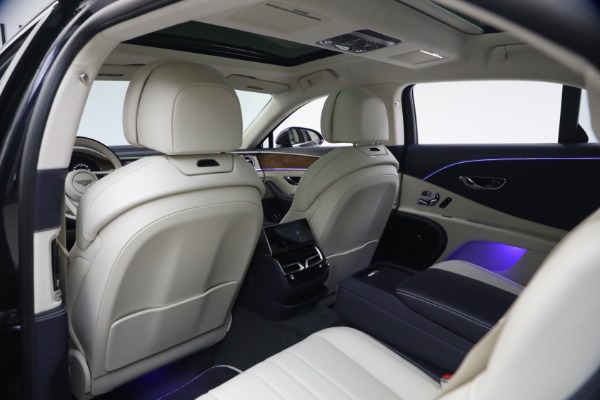 New 2026 Bentley Flying Spur for sale $281,720 at Bugatti of Greenwich in Greenwich CT 06830 18
