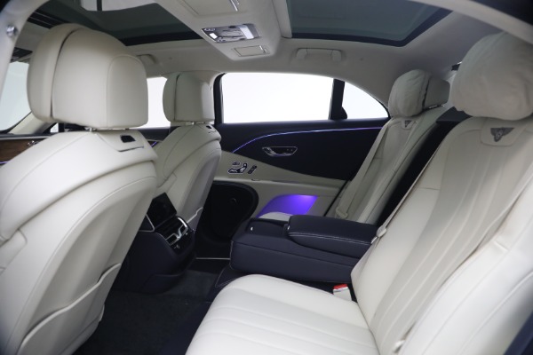 New 2026 Bentley Flying Spur for sale $281,720 at Bugatti of Greenwich in Greenwich CT 06830 19