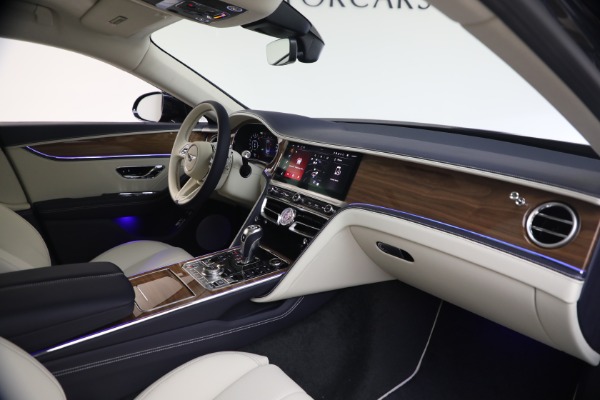 New 2026 Bentley Flying Spur for sale $281,720 at Bugatti of Greenwich in Greenwich CT 06830 22