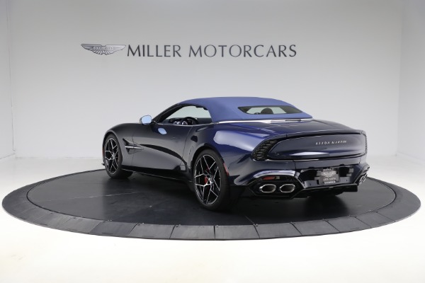 New 2026 Aston Martin Vanquish Volante for sale $558,200 at Bugatti of Greenwich in Greenwich CT 06830 17