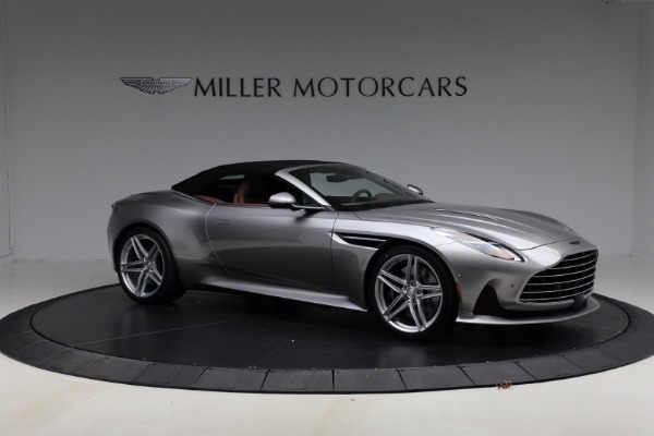 Used 2026 Aston Martin DB12 Volante for sale $340,900 at Bugatti of Greenwich in Greenwich CT 06830 22
