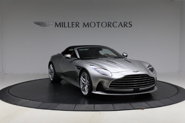 Used 2026 Aston Martin DB12 Volante for sale $340,900 at Bugatti of Greenwich in Greenwich CT 06830 23