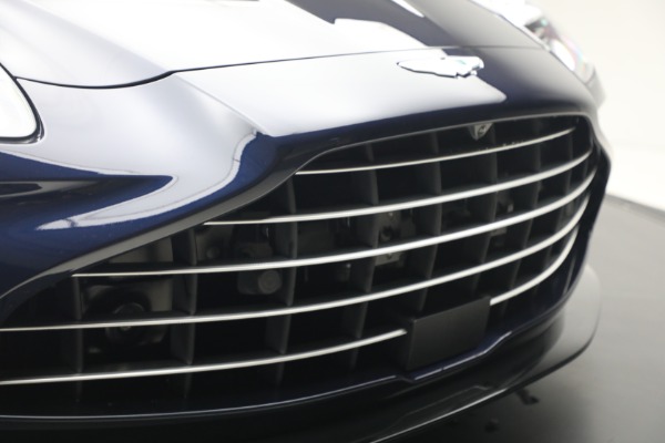 New 2026 Aston Martin Vantage Roadster for sale $253,800 at Bugatti of Greenwich in Greenwich CT 06830 26