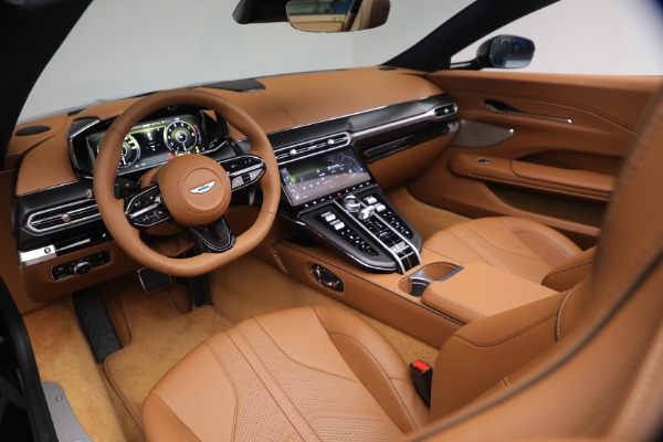 New 2026 Aston Martin Vantage Roadster for sale $260,300 at Bugatti of Greenwich in Greenwich CT 06830 27
