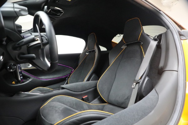 Used 2024 McLaren Artura Performance for sale $192,900 at Bugatti of Greenwich in Greenwich CT 06830 21