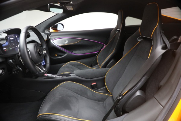 Used 2024 McLaren Artura Performance for sale $192,900 at Bugatti of Greenwich in Greenwich CT 06830 22