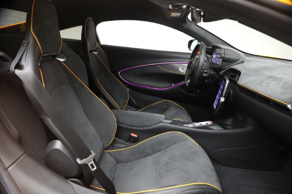 Used 2024 McLaren Artura Performance for sale $192,900 at Bugatti of Greenwich in Greenwich CT 06830 25