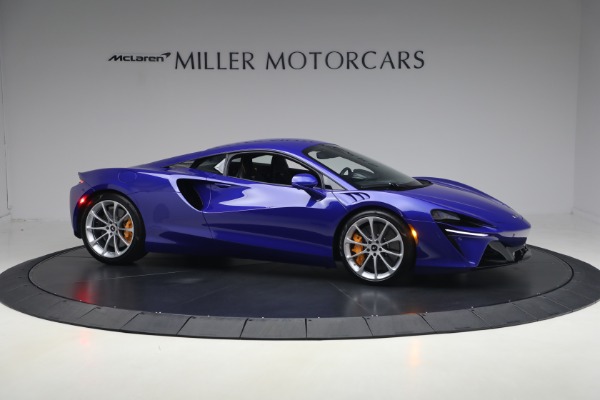 Used 2024 McLaren Artura Vision for sale $197,900 at Bugatti of Greenwich in Greenwich CT 06830 10