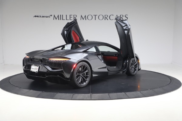 New 2026 McLaren Artura TechLux for sale $298,400 at Bugatti of Greenwich in Greenwich CT 06830 18