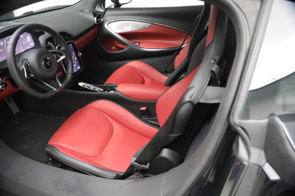 New 2026 McLaren Artura TechLux for sale $298,400 at Bugatti of Greenwich in Greenwich CT 06830 23