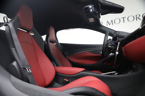 New 2026 McLaren Artura TechLux for sale $298,400 at Bugatti of Greenwich in Greenwich CT 06830 24