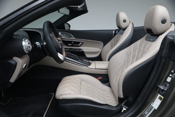 Used 2025 Mercedes-Benz SL-Class AMG SL 63 S E Performance for sale Sold at Bugatti of Greenwich in Greenwich CT 06830 14