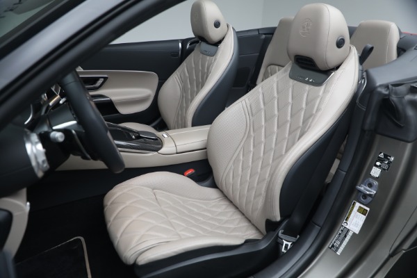 Used 2025 Mercedes-Benz SL-Class AMG SL 63 S E Performance for sale Sold at Bugatti of Greenwich in Greenwich CT 06830 15