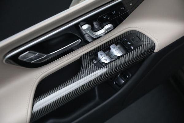 Used 2025 Mercedes-Benz SL-Class AMG SL 63 S E Performance for sale Sold at Bugatti of Greenwich in Greenwich CT 06830 20