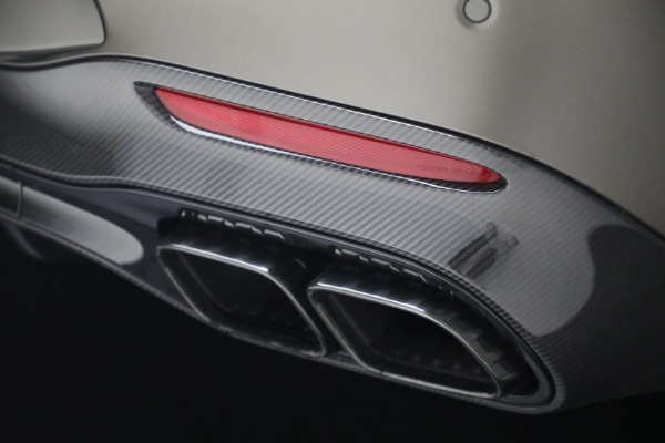 Used 2025 Mercedes-Benz SL-Class AMG SL 63 S E Performance for sale Sold at Bugatti of Greenwich in Greenwich CT 06830 22