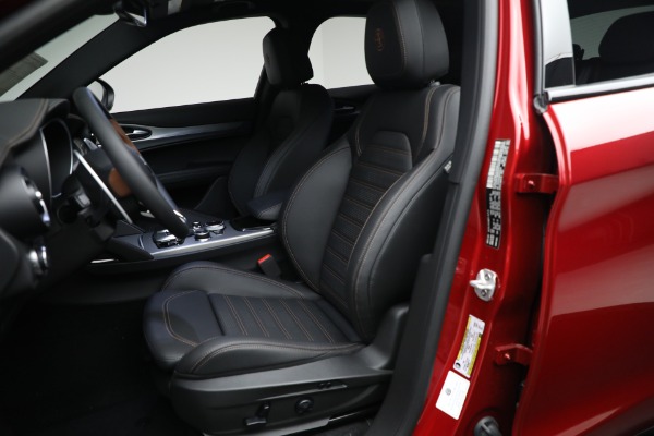 New 2025 Alfa Romeo Stelvio Intensa for sale $58,445 at Bugatti of Greenwich in Greenwich CT 06830 16