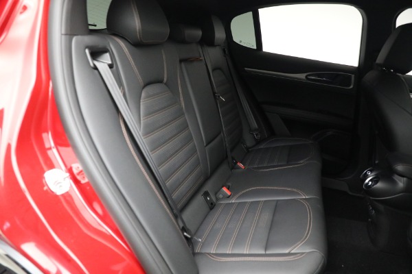New 2025 Alfa Romeo Stelvio Intensa for sale $58,445 at Bugatti of Greenwich in Greenwich CT 06830 18