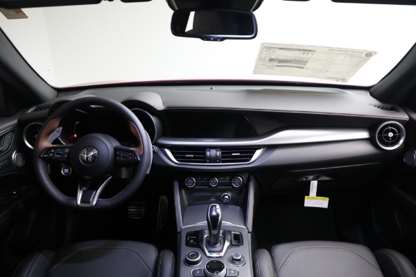 New 2025 Alfa Romeo Stelvio Intensa for sale $58,445 at Bugatti of Greenwich in Greenwich CT 06830 19