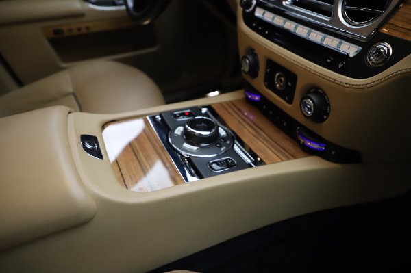 Used 2014 Rolls-Royce Ghost V-Spec for sale Sold at Bugatti of Greenwich in Greenwich CT 06830 18